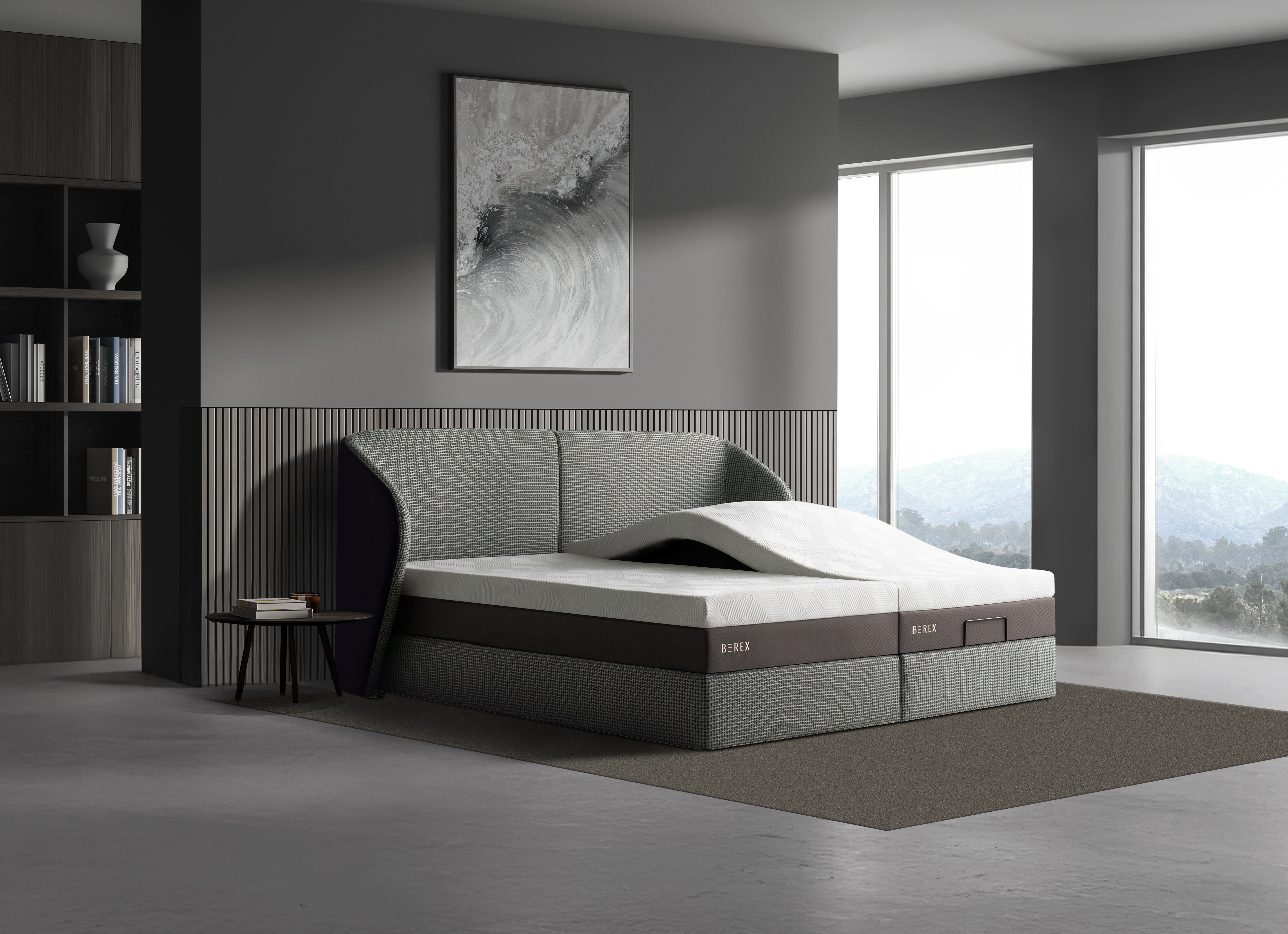 모던한 그레이 톤 침실에 배치된 '비렉스 R7 스트레칭 모션베드' 사진으로, 평평한 좌측 매트리스와 대비되게 중앙부가 높게 솟아오른 우측 매트리스의 모습을 담았습니다. 내부 듀얼 스트레칭 셀과 럼버 서포트 시스템이 14단계로 작동하여 허리 부위를 약 700mm까지 부드럽게 들어 올리는 맞춤형 스트레칭 기능을 보여줍니다.