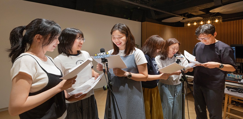 코웨이, 4년 연속 임직원 ‘목소리 기부’… 독서 취약계층에 오디오북 전달